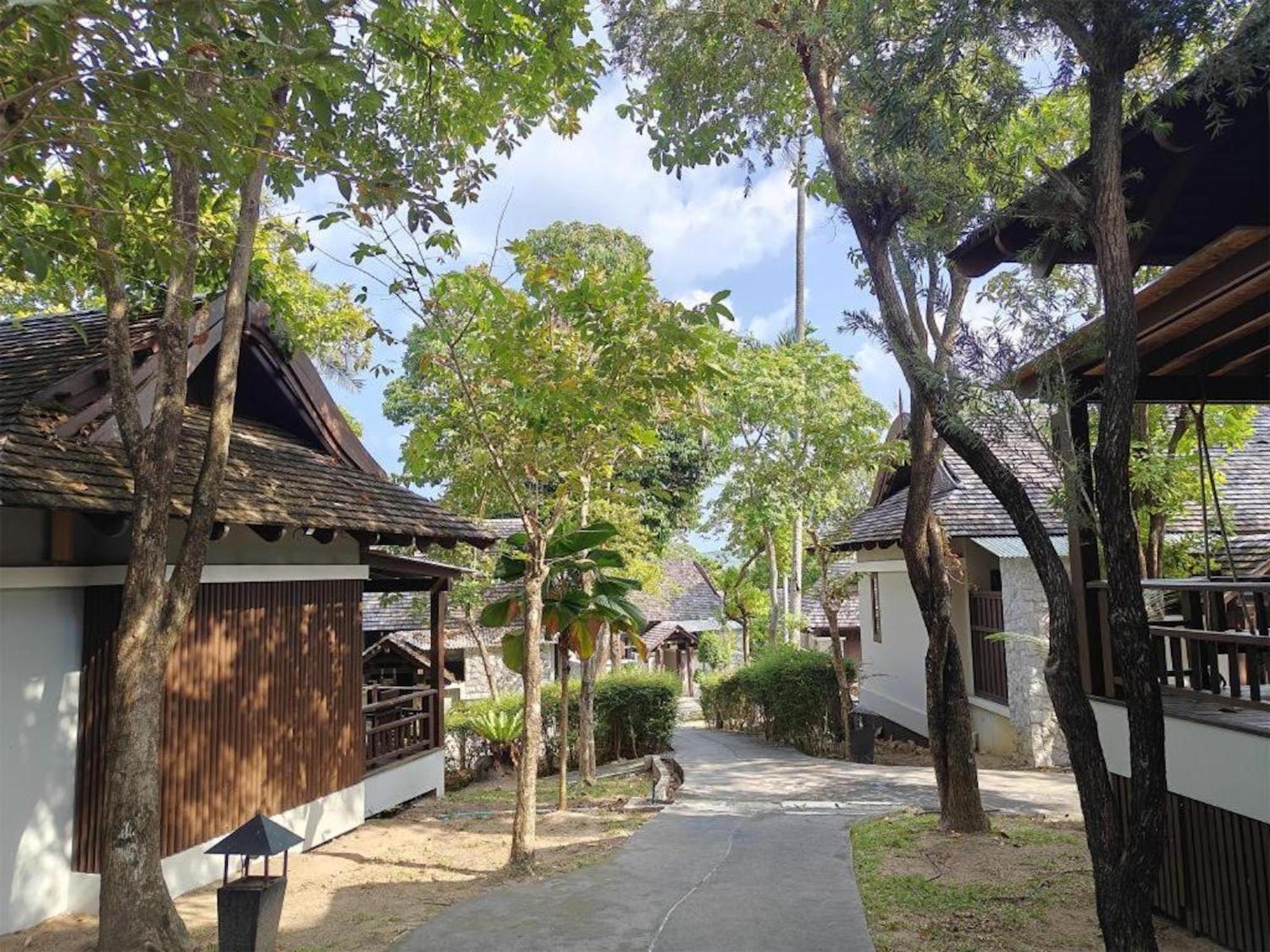 Resort Bhundhari & Samui Chaweng Beach