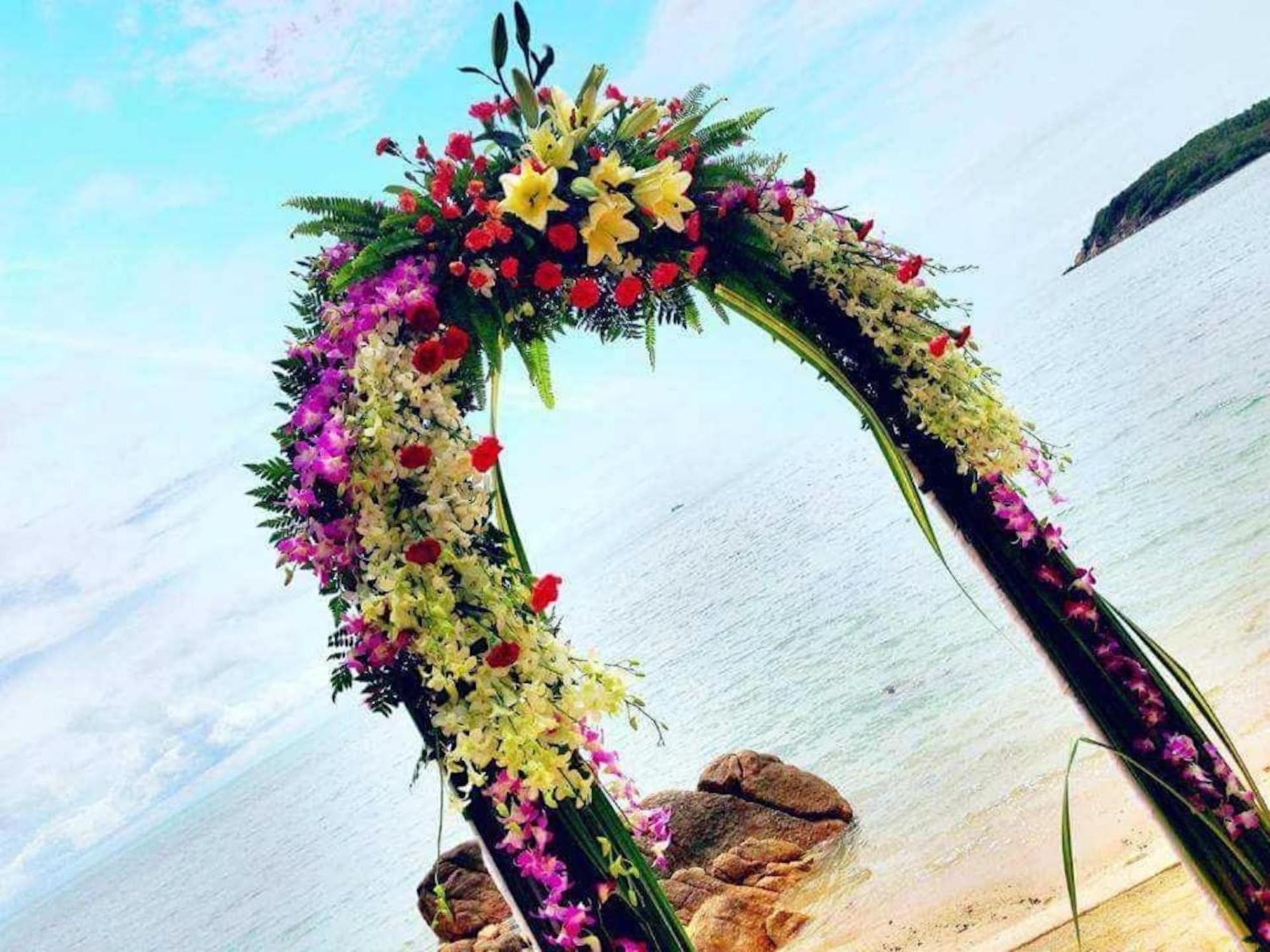 Bhundhari & Samui Chaweng Beach